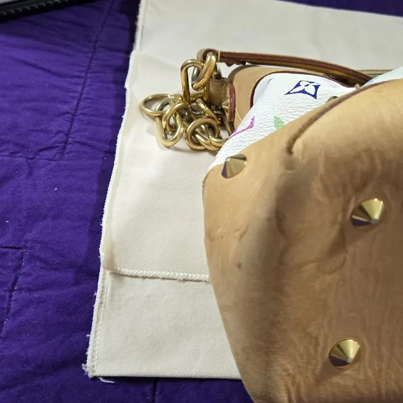 Louis Vuitton Murakami Monogram GM Judy Shoulder Bag - Picture 10 of 16